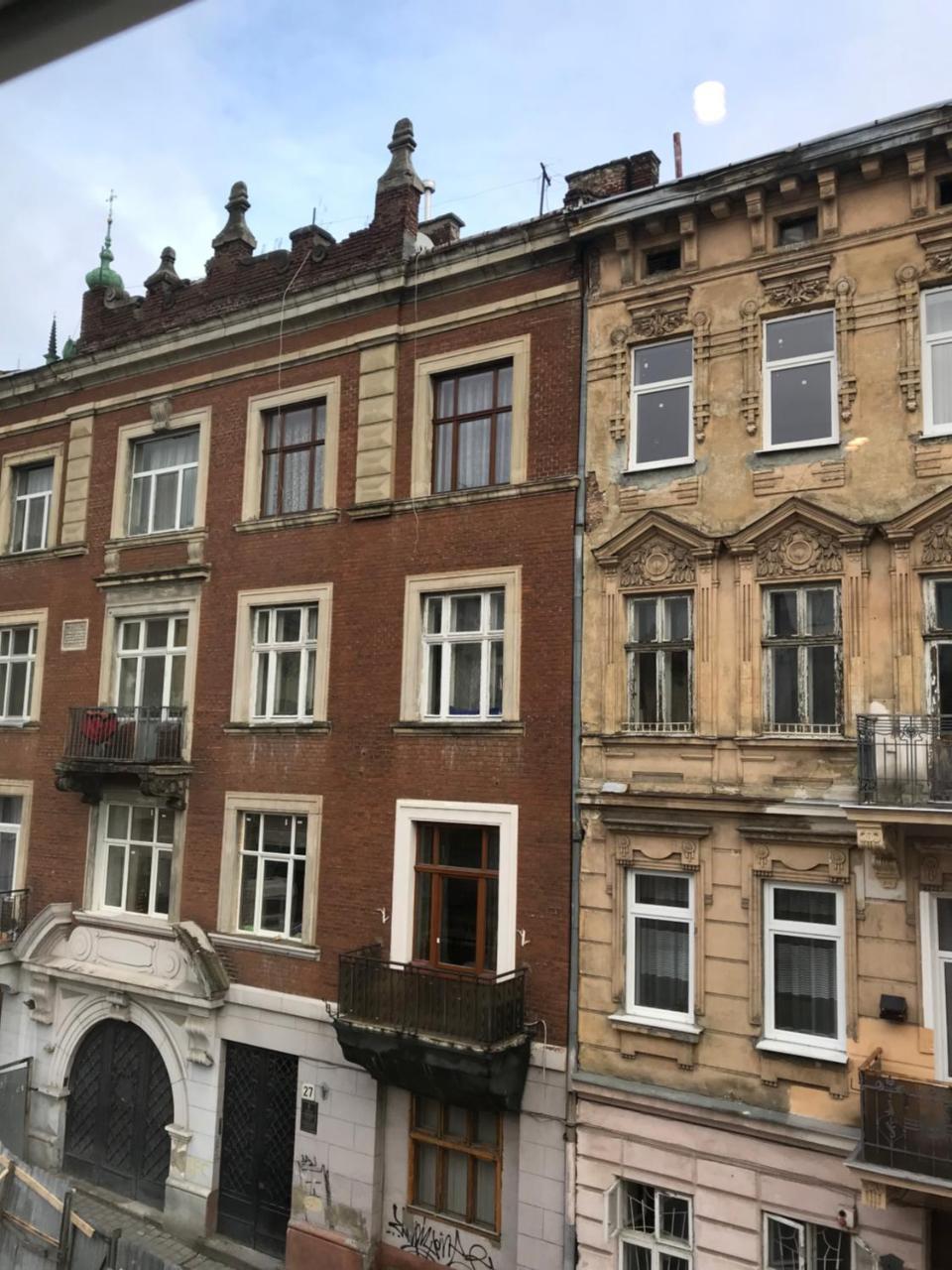Vip Apartment Ploscha Rynok リヴィウ エクステリア 写真