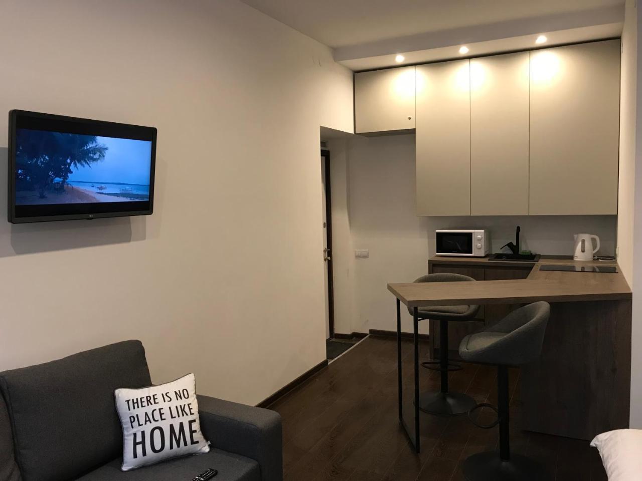 Vip Apartment Ploscha Rynok リヴィウ エクステリア 写真