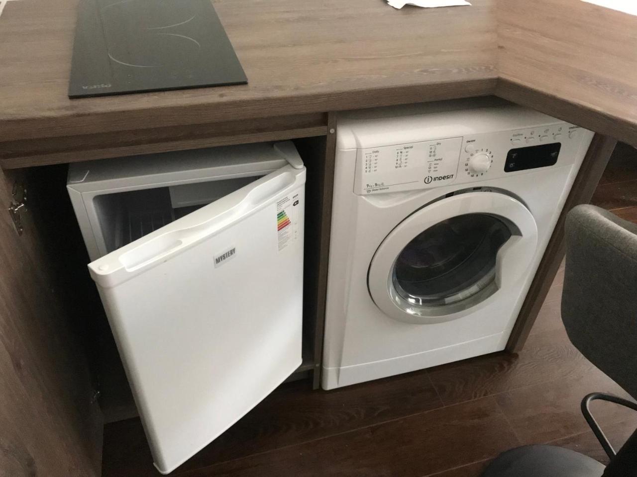 Vip Apartment Ploscha Rynok リヴィウ エクステリア 写真