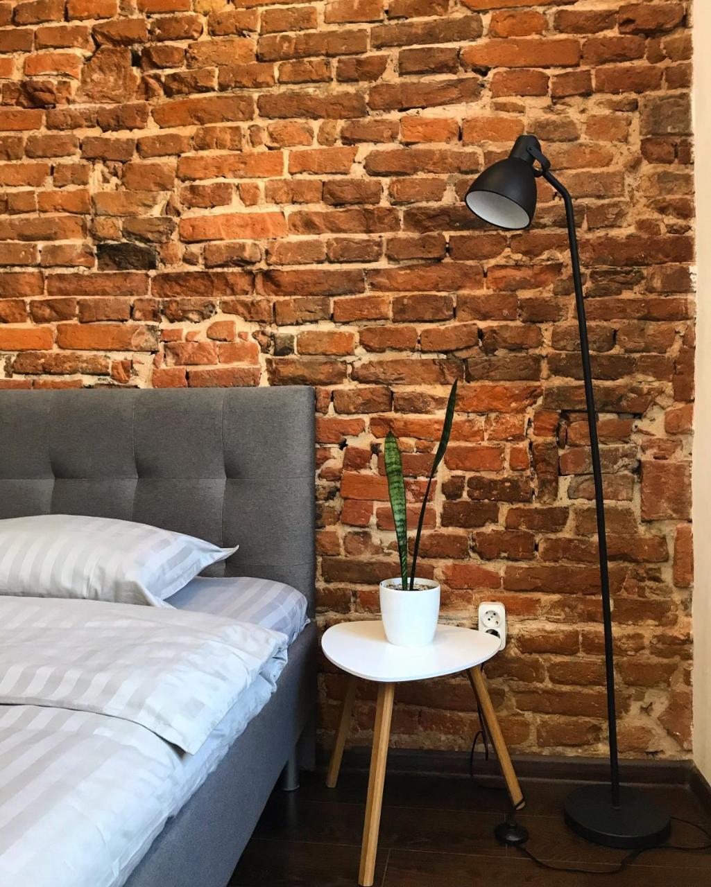Vip Apartment Ploscha Rynok リヴィウ エクステリア 写真
