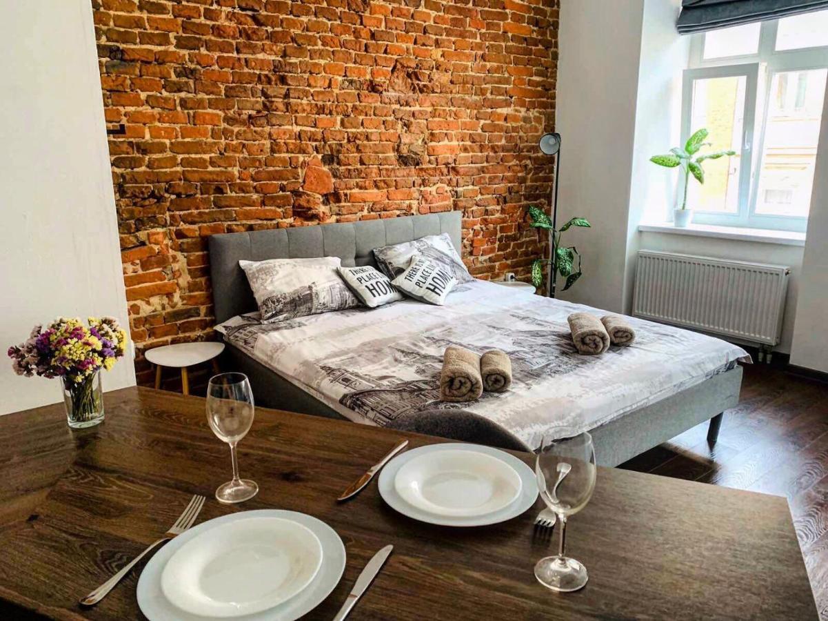 Vip Apartment Ploscha Rynok リヴィウ エクステリア 写真